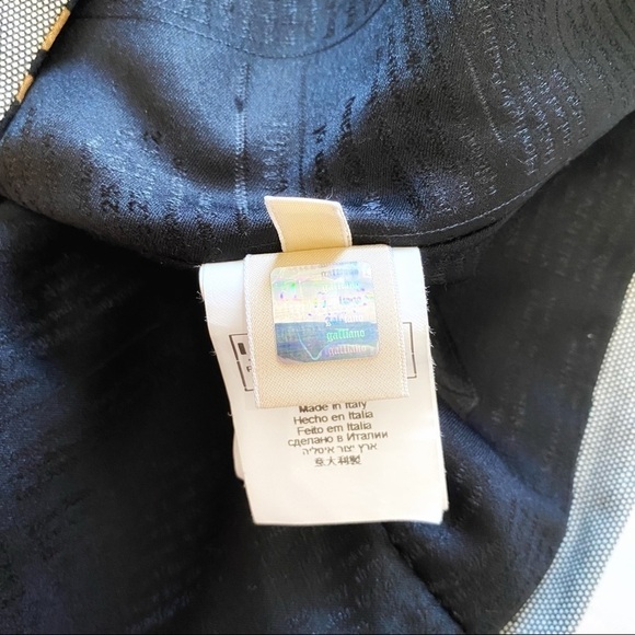 JOHN GALLIANO GREY LEOPARD PRINT SILK BLEND NOTCHED LAPEL BUTTON BLAZER - S - Picture 11 of 12